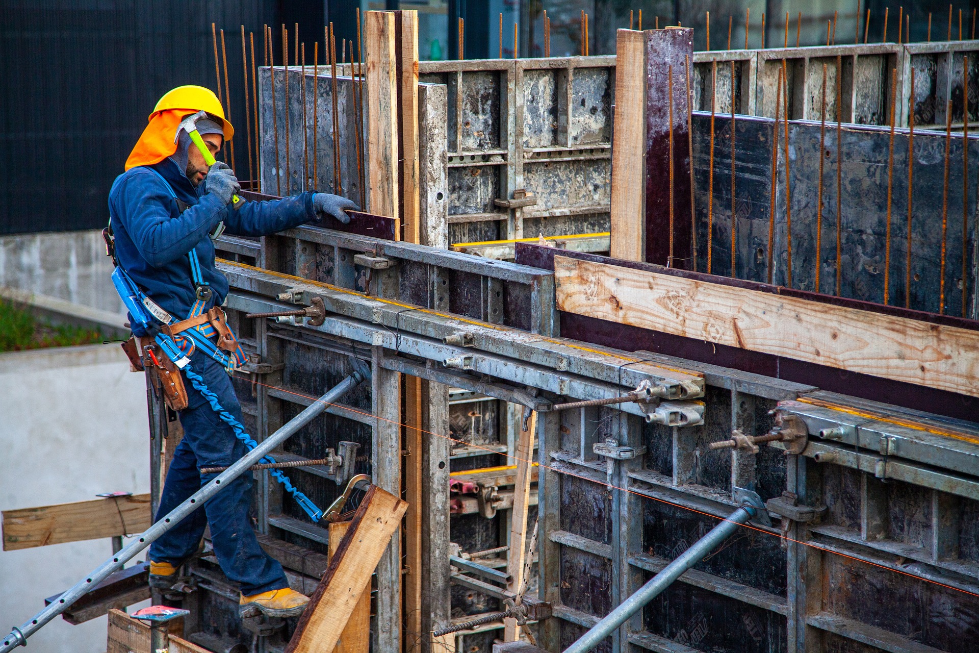 worker-gb03d874d6_1920